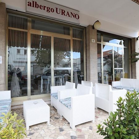Hotel Urano Cattolica Luaran gambar