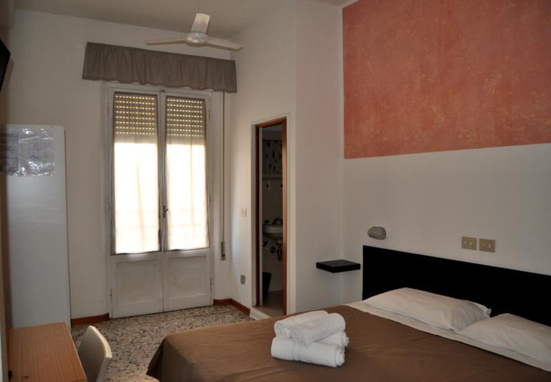 Hotel Urano Cattolica Luaran gambar