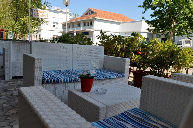 Hotel Urano Cattolica Luaran gambar