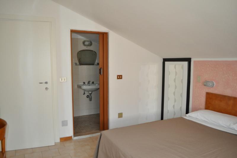 Hotel Urano Cattolica Luaran gambar