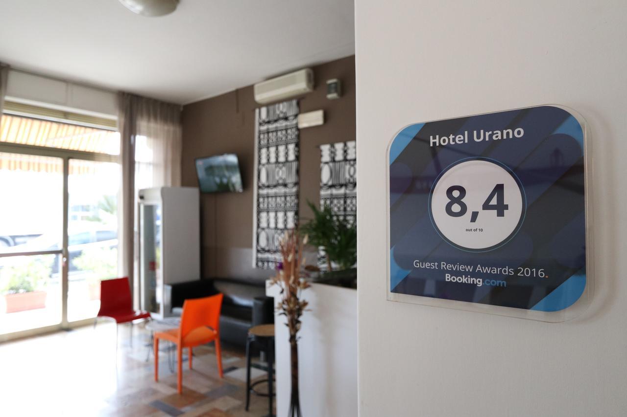 Hotel Urano Cattolica Luaran gambar