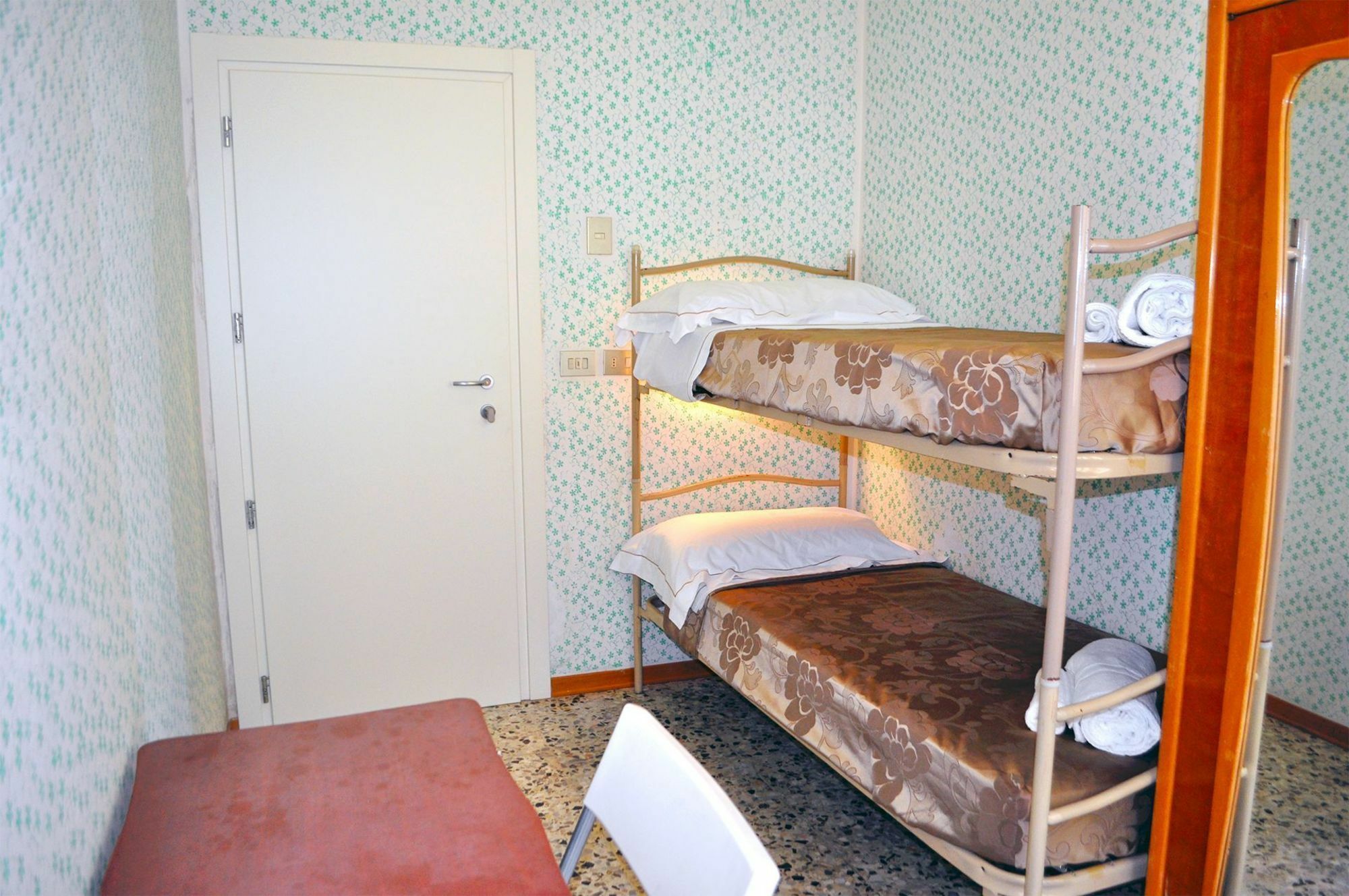 Hotel Urano Cattolica Luaran gambar