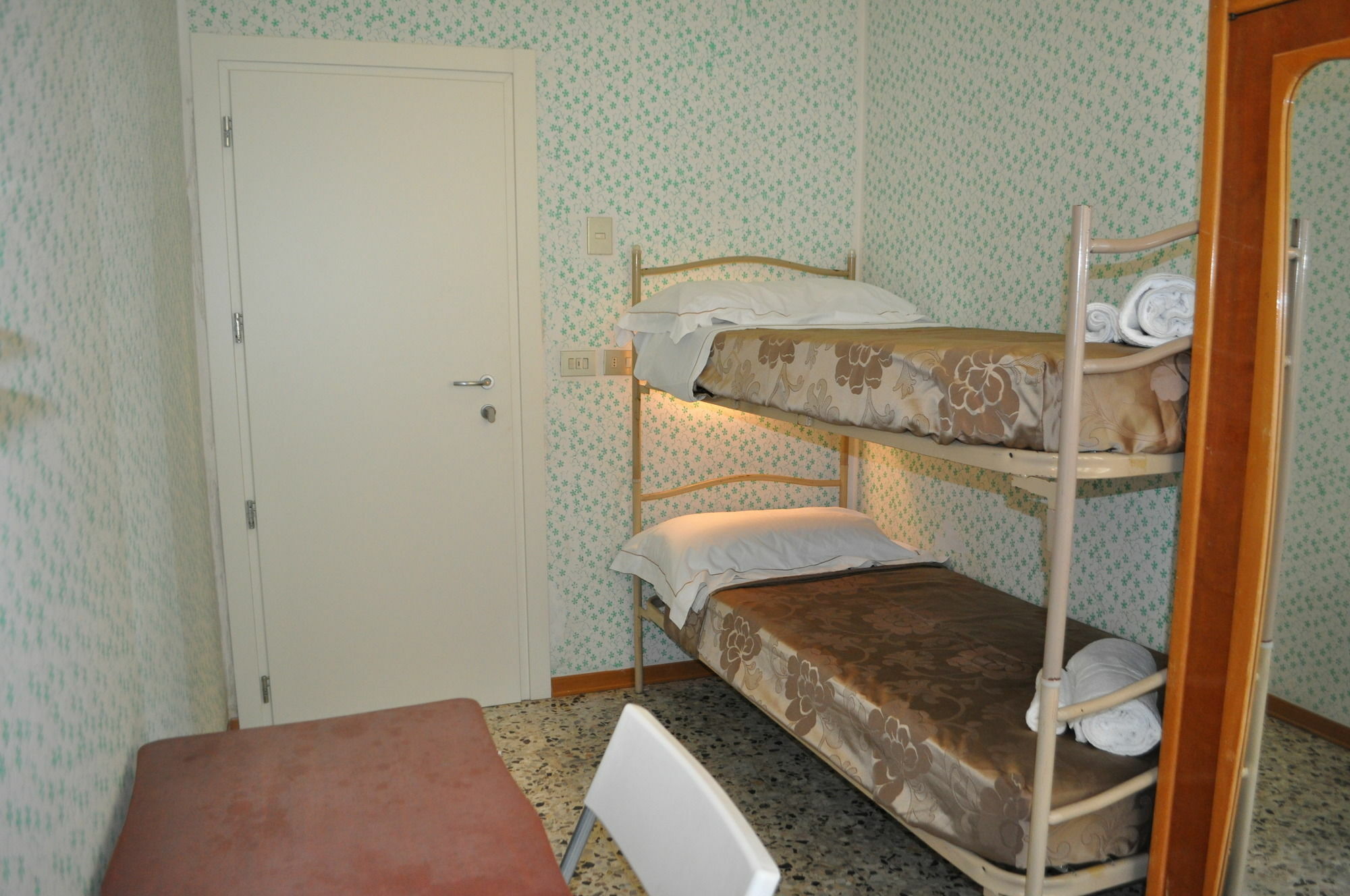Hotel Urano Cattolica Luaran gambar